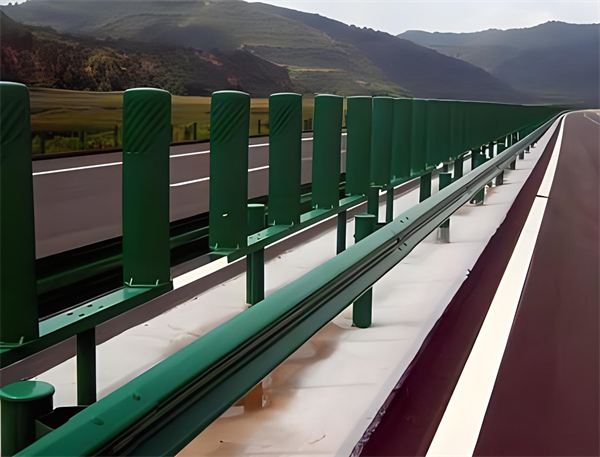 南充三波护栏板在高速公路的应用